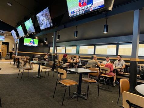 Buffalo wild wings albuquerque - Enjoy all Buffalo Wild Wings to you has to offer when you order delivery or pick it up yourself or stop by a location near you. Buffalo Wild Wings to you is the ultimate place to get together with your friends, watch sports, drink beer, and eat wings.